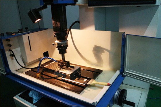 Hongyi factory equipment