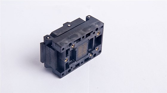 BGA socket