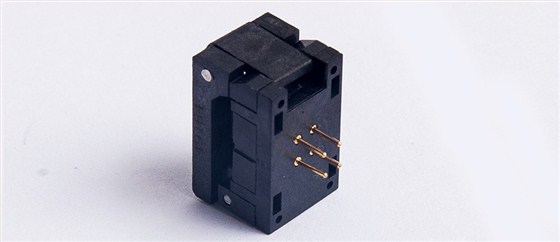 Crystal oscillator socket