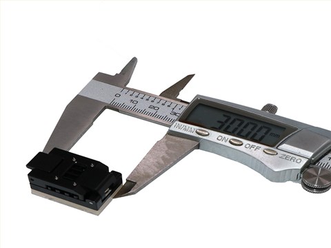 DFN8x8 HEMT socket for 1200V/30A pulse test