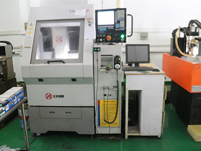 Hongyi factory equipment