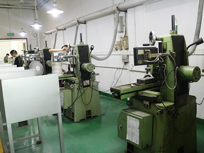 Hongyi factory equipment