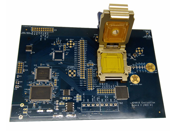 QFP100 IC test fixture Pogopin Contact Type Clamshell Structure