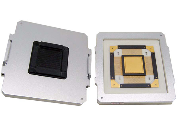 DX3078 for CQFP208 QFP208 Socket/Adapter with Alloy Clamshell