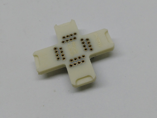 QFP32-0.5 White receptacle pin board 